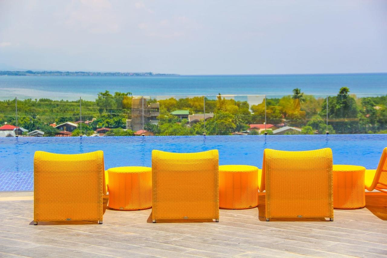 Mactan Newtown Cebu Affordable Suite! Мактан Экстерьер фото