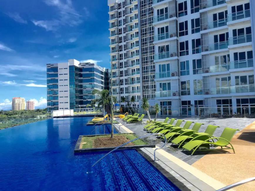 Mactan Newtown Cebu Affordable Suite! Мактан Экстерьер фото